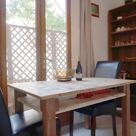 Le Clos - Cosy & Clean *